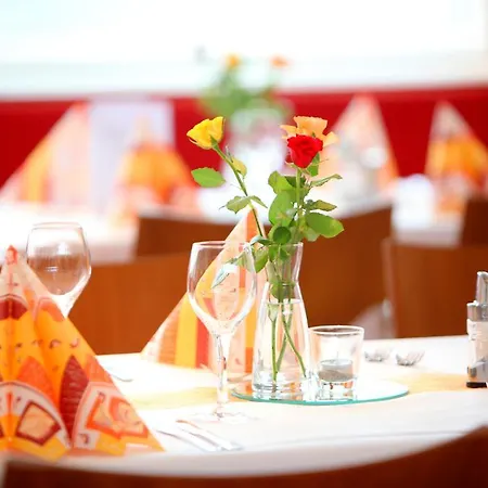 Otel Tagungshaus Schoenenberg