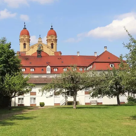 Tagungshaus Schoenenberg 2*