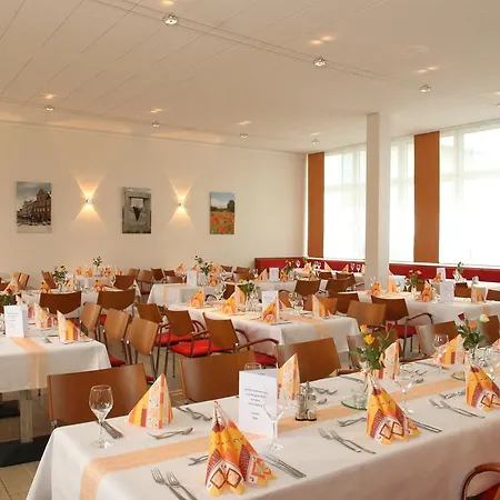 Tagungshaus Schoenenberg Otel Ellwangen