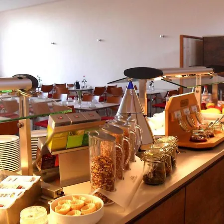 Otel Tagungshaus Schoenenberg 2*