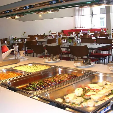 Tagungshaus Schoenenberg 2*